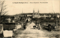 La Chapelle-Monligeon Oeuvre Expiaroire vue d'ensemble