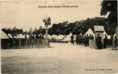 Entrée d'un Camp d'Instruction