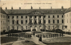 La Fléche - Le Prytané -Cour d'honneur