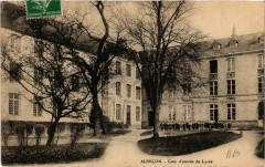 Alencon - Cour d'entrée du Lycée à Alençon