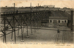 Le Mineur dans le Pas-de-Calais -Pont d'accés au Terri de la mine à Ri
