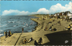 Courseulles-sur-Mer - La Plage à Courseulles-sur-Mer