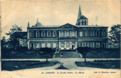Calvados Lisieux Jardin Public Musée à Lisieux
