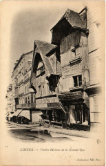 Lisieux - Vieilles Maisons de la Grande-Rue à Lisieux