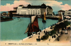 Trouville - Le Casino et la Touquet