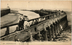 Courseulles - Les Jetées