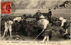 Trouville - Dans les Rochers