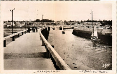 Grandcamp-L'Entrée du Port