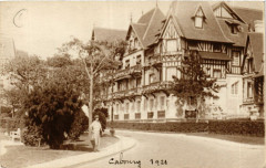 Cabourg - Town Scene à Cabourg