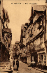 Lisieux - Rue aux Fevres à Lisieux