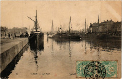 Caen - Le Port à Caen