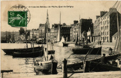 Cherbourg - Arrivée des Bateaux de Peche - Quai de Caligny -
													50 Manche
												