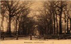 Bricquebec - La Grande Avenue -
													50 Manche
												