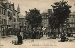 Avranches - Marché Place Littré à Avranches