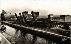 Cherbourg (Manche ) - En Gare Maritime -Le Quai de France-...