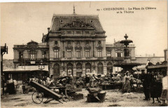Cherbourg - La Place du Chateau et le Théatre