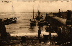 Carteret - Le Port par gros temp -
													50 Manche
												