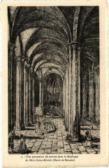 Une procession de moines dans le Basilique du Mont-Saint-Michel -
													50 Manche
												