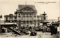 Cherbourg - La Place du Chateau et le Théatre