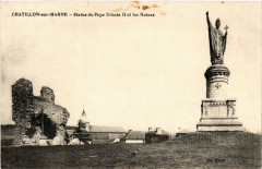 Chatillon sur Marne Statue du Pape Urbain Ii et les Ruines