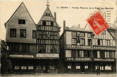 Reims-Vieilles Maisons de la Place des Marches à Reims