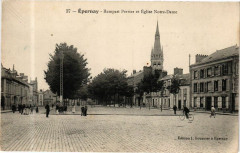 Epernay - Rempart Perrier et Eglise Notre-Dame à Épernay