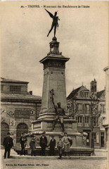 Troyes- Monument des Bienfaiteurs France à Troyes