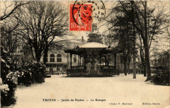 Troyes- Jardin du Rocher , Le Kiosque France à Troyes