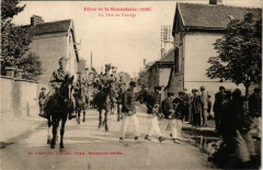 Troyes Fetes de la Bonneterie - La Tete du Cortege à Troyes