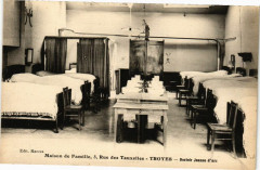 Troyes Maison de Famille - Dortoir Jeanne d'Arc à Troyes