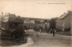 Illy Grande rue, apres le cyclone à Illy