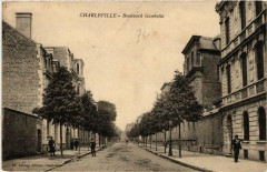 Charleville Boulevard Gambetta -
													08 Ardennes
												