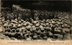 Carte postale ancienne Mezieres - Occupations Allemande1914-1918-Le Kronprinz haranguant
                                                                     à Charleville-Mézières
                                