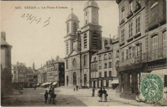 Sedan - La Place d'Armes à Sedan