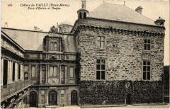 Chateau du Pailly - Porte d'Entrée et Donjon