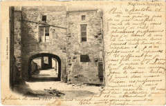 Porte de l'Ancien Chateau