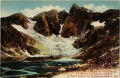 Massif du Vignemale Le Glacier des Oulettes -
													65 Hautes Pyrénées
												