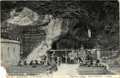 Lourdes La Grotte à Lourdes