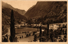 Le Village de Gedre et la Vallée de Heas