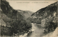 Les Gorges du Lot au Grand-Rieu