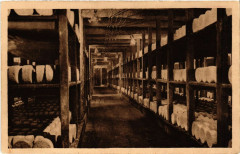 Roquefort - Caves de la Rue -
													12 Aveyron
												