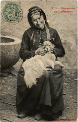 Paysanne de l'Aveyron -
													12 Aveyron
												