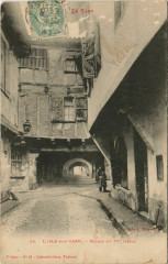 L'Isle-sur-Tarn Maison du Xve Siecle