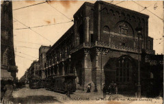 Toulouse Le Musée et la rue Alsace-Lorraine à Toulouse