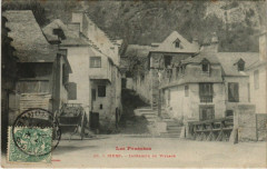 Cierp - Intérieur du Village -
													31 Haute Garonne
												