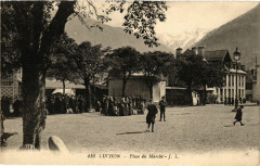 Luchon - Place du Marché