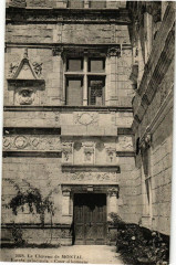 Le Chateau de Montal - Entrée principale - Cour d'honneur