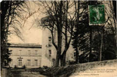 Montenceix - L'Ancien et le Nouveau Chateau -
													24 Dordogne
												