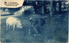 En Perigord - Deux Chercheure de Truffes