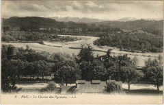 Pau - La CHAINEs des Pyrenées à Pau